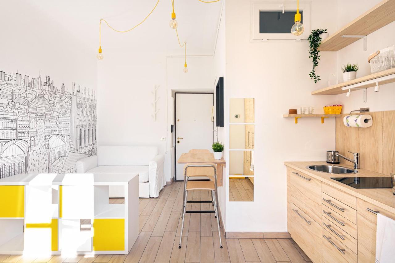 A Yellow Touch - Modern Studio In Isola Milano Buitenkant foto